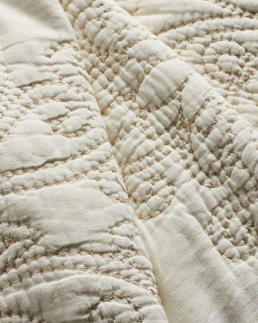 Comforters & Quilts * | Melange Victoria Quilt & Sham Coordinates Home Comforters & Quilts